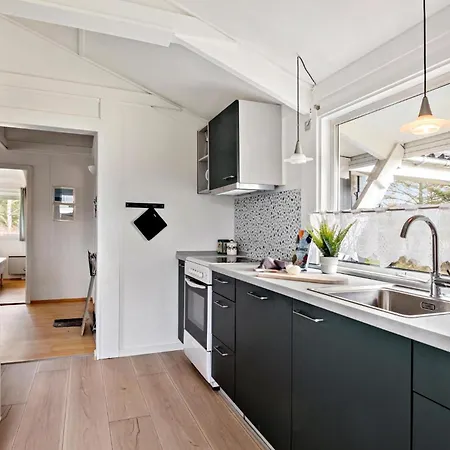 Lovely In With Kitchen Løkken